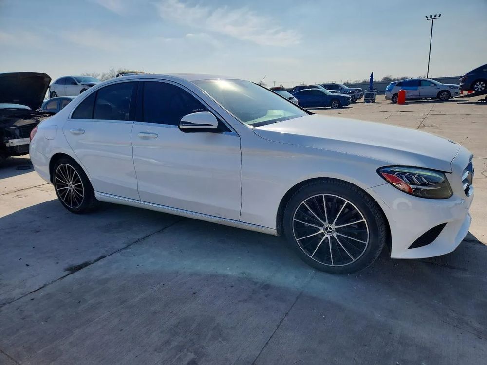 Mercedes-Benz C W205 300 4Matic 9G-TRONIC Avantgarde 2020