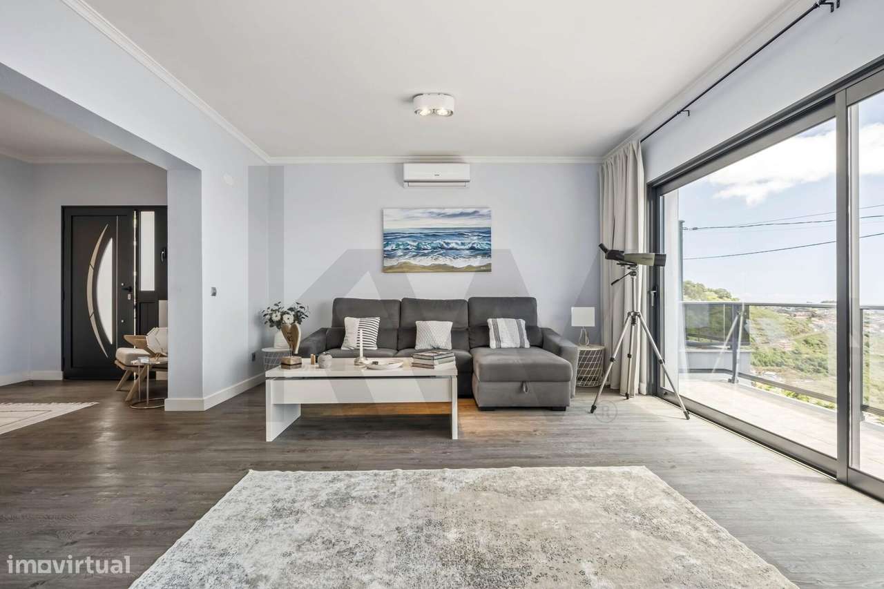 Moradia T3 no Arco da Calheta com Vista Mar e Montanha – Excelente Est - Grande imagem: 5/60