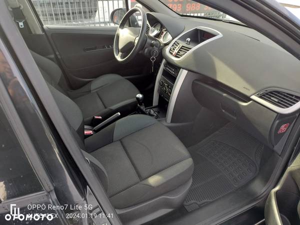 Peugeot 207 1.4 Trendy - 16