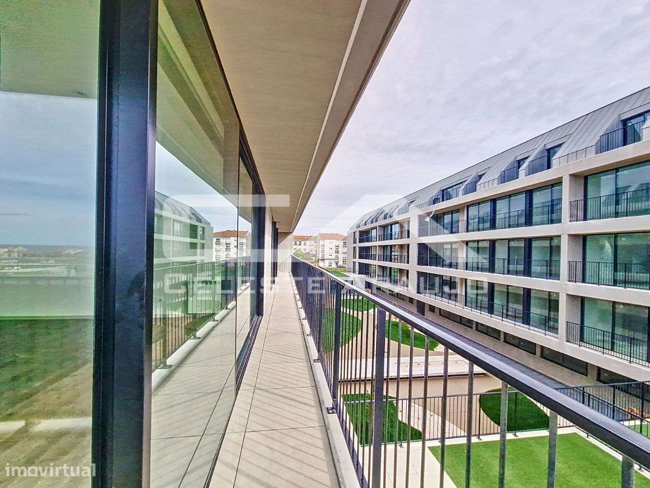 Apartamento T3 Novo em Espinho, com vista mar-12