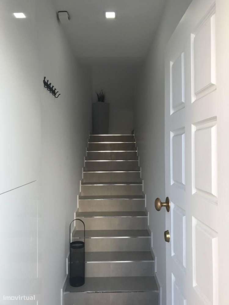 Quarto ao S. João e ISCAP - Disponível para entrada imediata - Grande imagem: 5/23