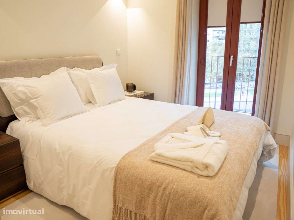 Apartamento T2 duplex novo - Trindade, Pronto - Grande imagem: 4/14