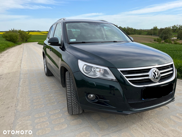 Volkswagen Tiguan - 2