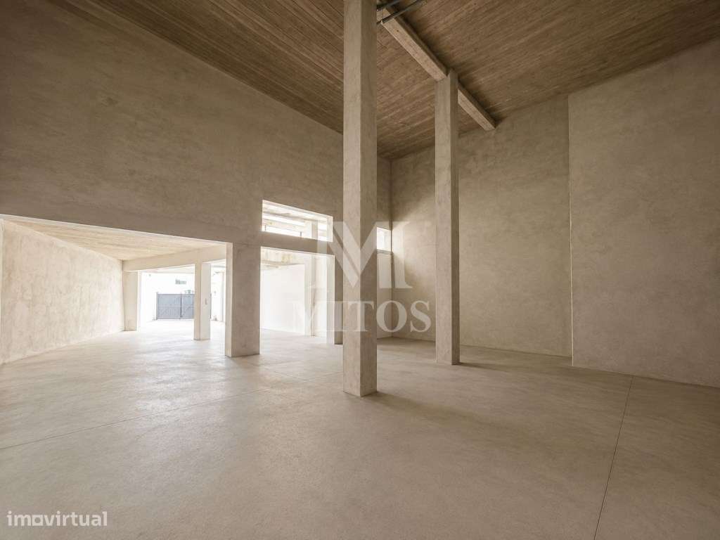 Armazém com 193 m² para venda em Darque - Viana do Castelo-3