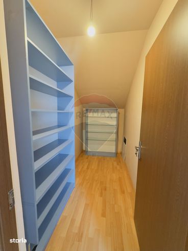 Casă cu 5 camere de vânzare Cartier Orizont 2 Paleu zona Metropolitana-15