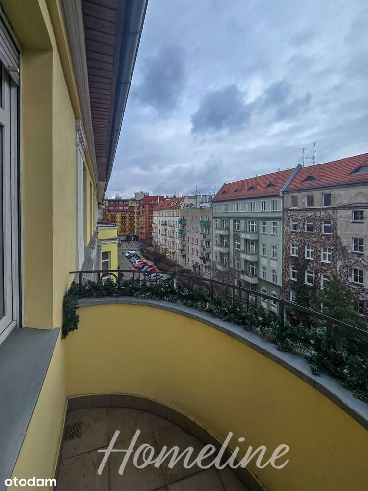 Kamienica z balkonem po rewitalizacji /3 pokoje-10