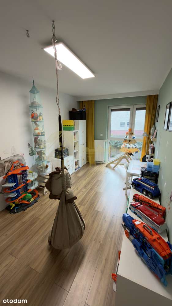 Nowoczesny dom z fotowoltaiką, biurem i garderobą – Pyskowice-11