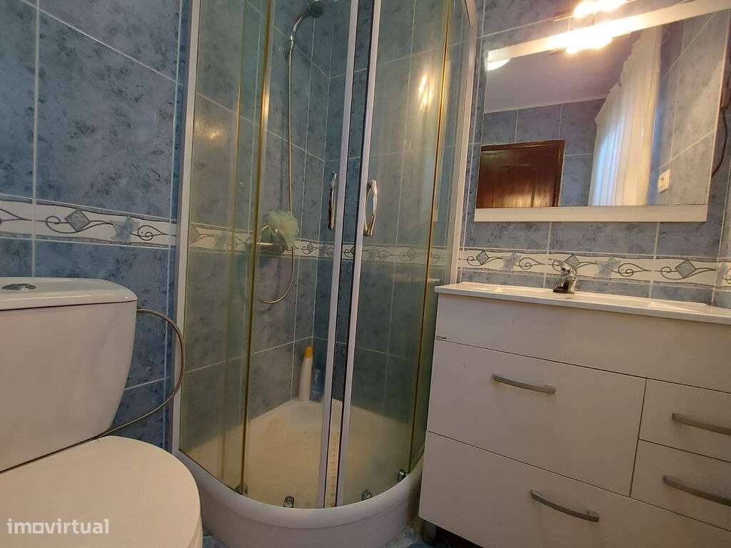 Moradia T2 venda na Aldeia da Moura da Serra.-11