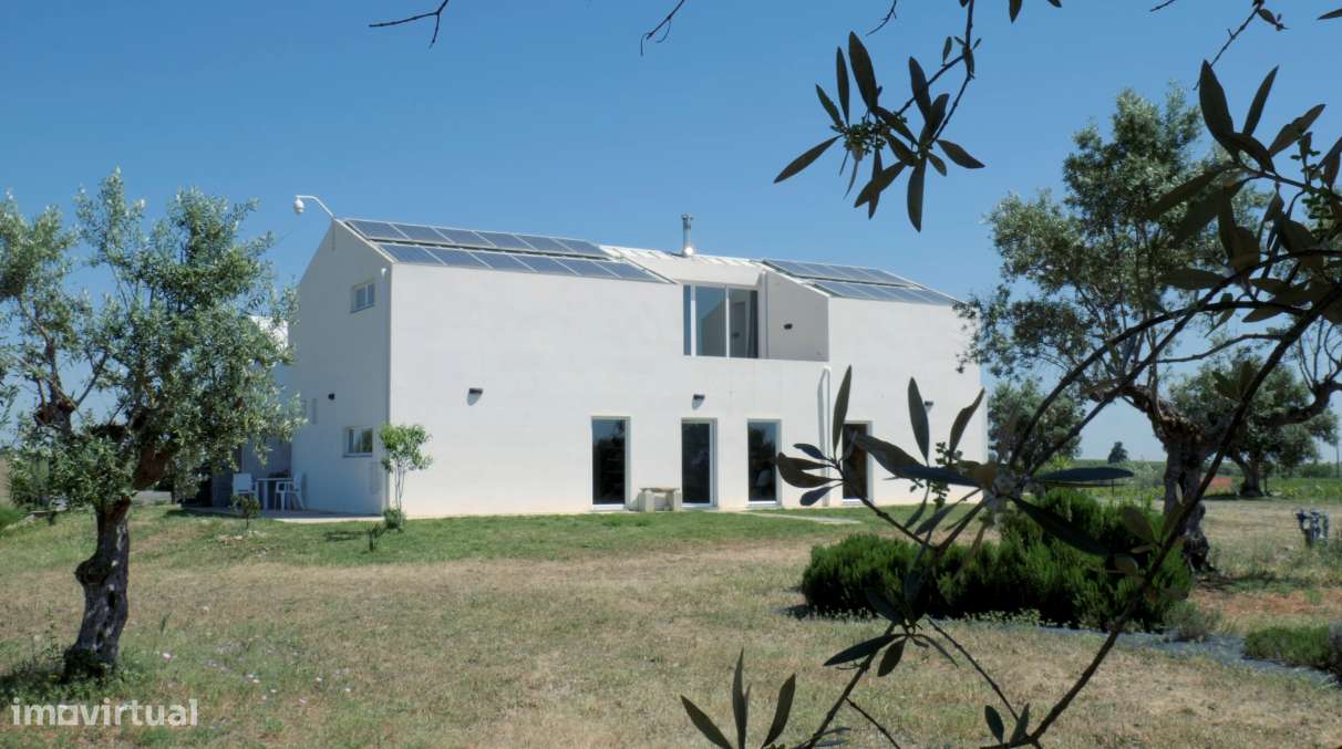Herdade de 11,1 hectares com moradia T2,PIP favorável para Hotel Rural-0