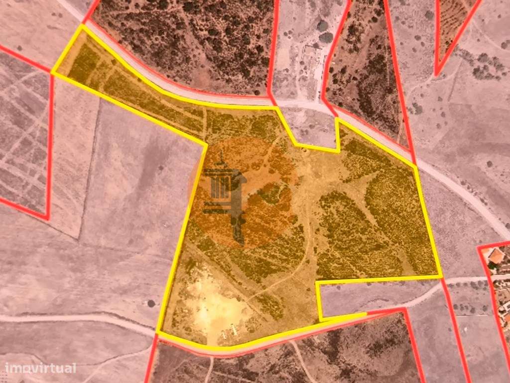 TERRENO COM MOINHO - COM 72.950 M2 - COM POSSIBILIDADE DE CONSTRUÇÃ... - Grande imagem: 2/37