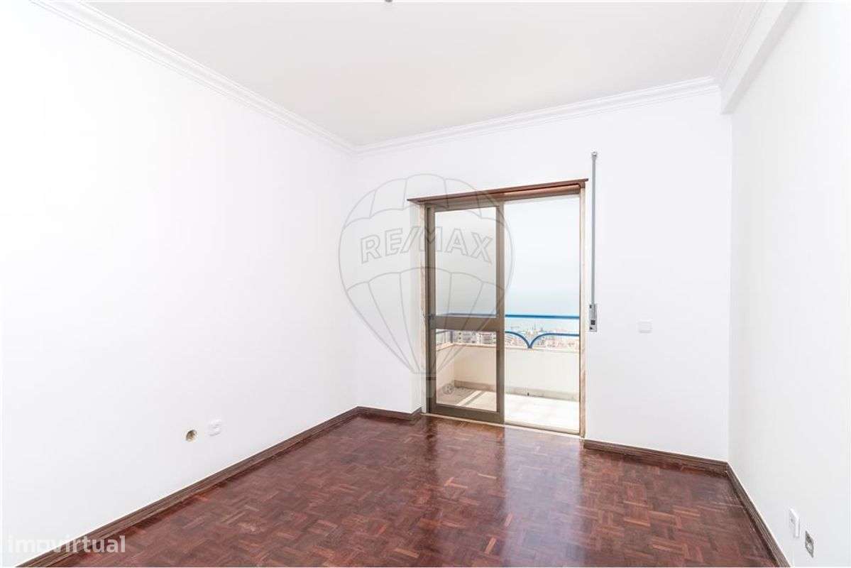 Apartamento T2 para arrendamento - Grande imagem: 4/11