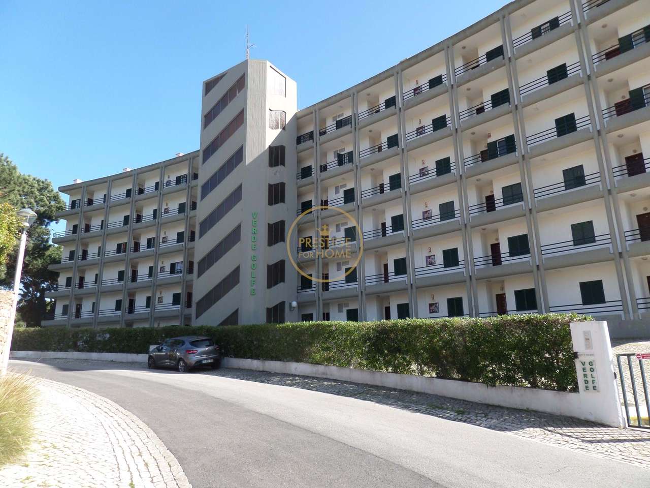 Espaçoso Apartamento T1 em Condomínio Privado – Vilamoura-8