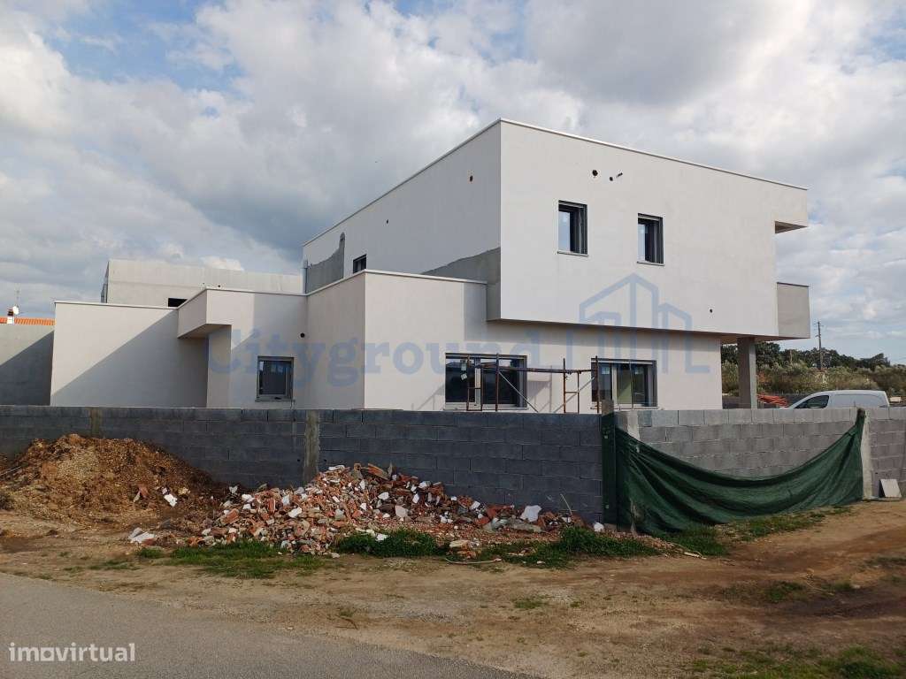 Moradia V4 Contemporânea, a 2 Minutos do Mosteiro da Batalha - Grande imagem: 4/39