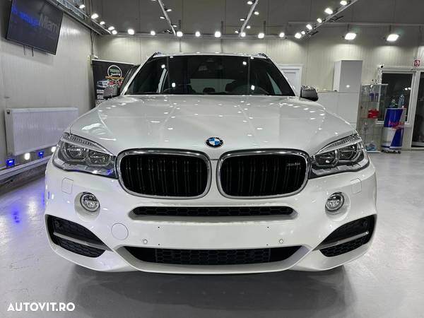 BMW X5 M M50d - 9