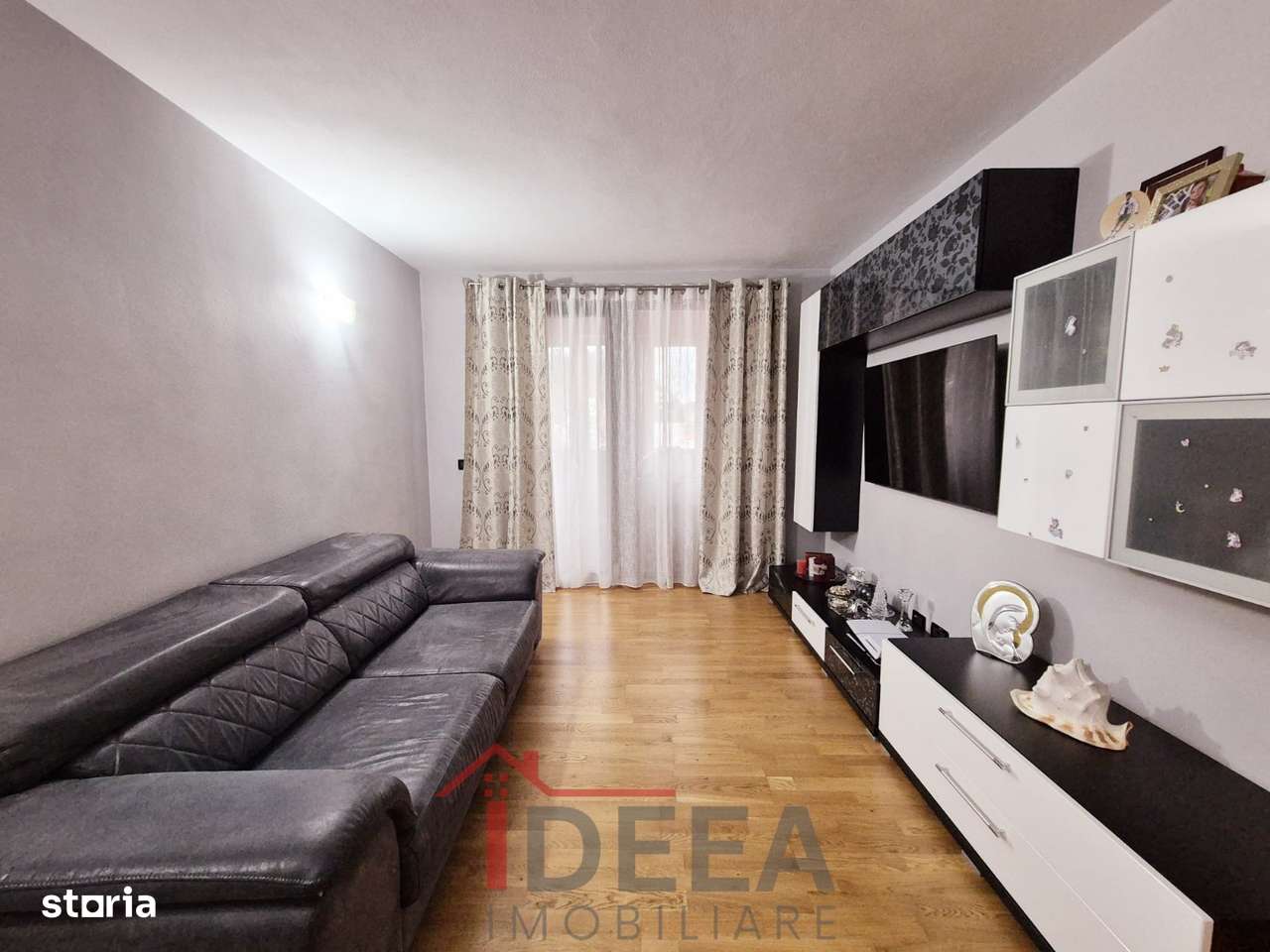 Apartament cu 3 camere, decomandat, ultracentral-9