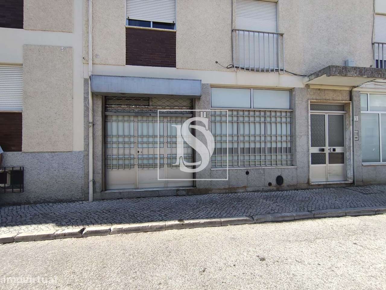 Espaço Comercial/Armazém - Zona Verde - Entroncamento-0