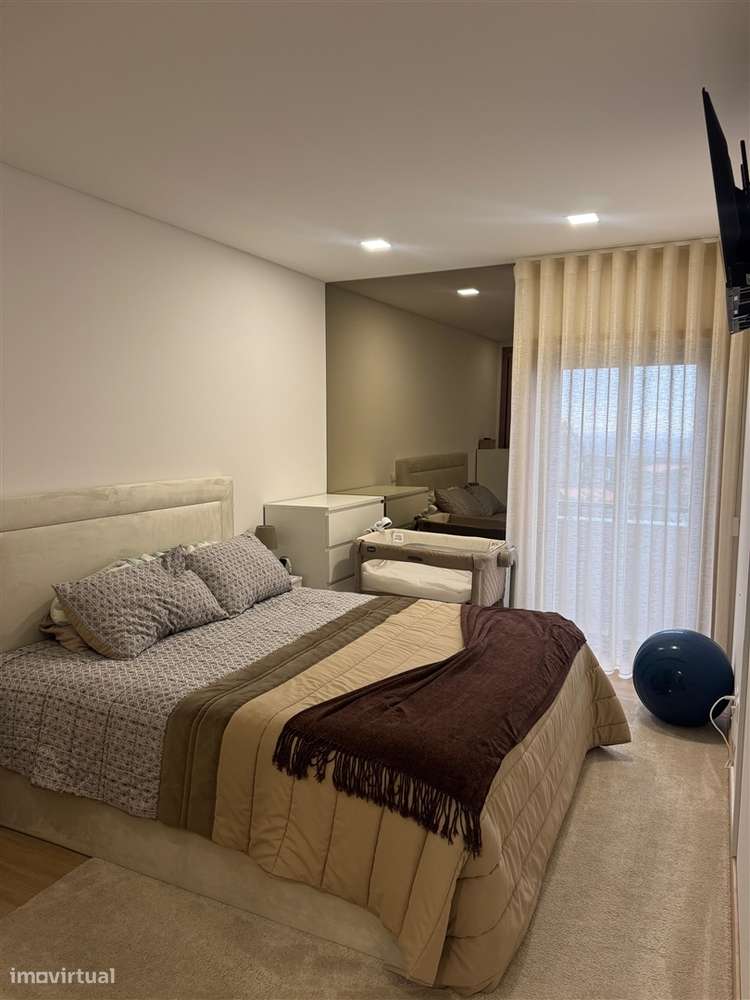 Apartamento T2 Venda em São João de Ver,Santa Maria da Feira-7