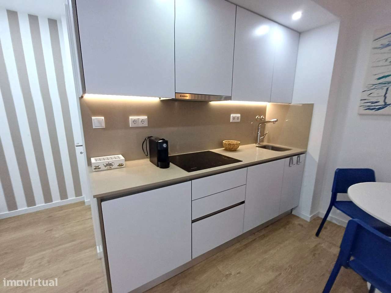 Apartamento T1 prédio recente perto da praia de Sesimbra-6