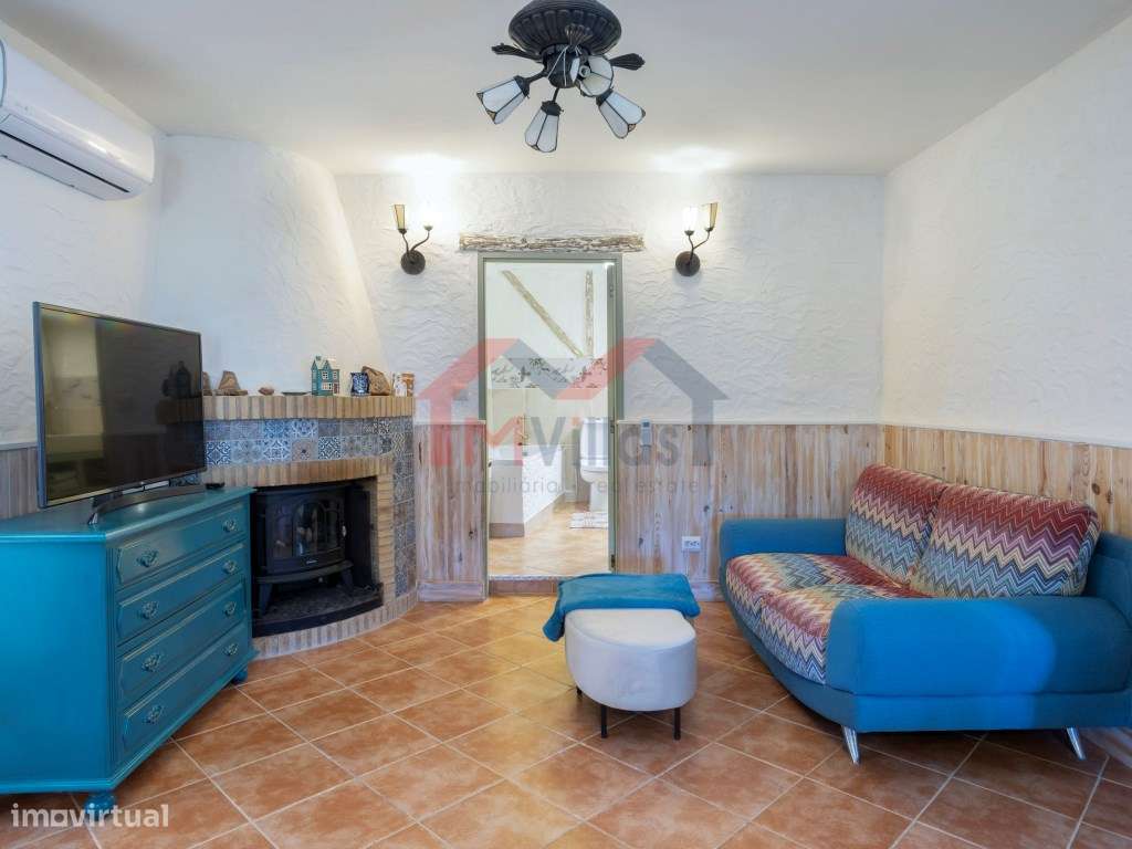 Moradia V2 com Anexos e garagem - Querença - Grande imagem: 3/28