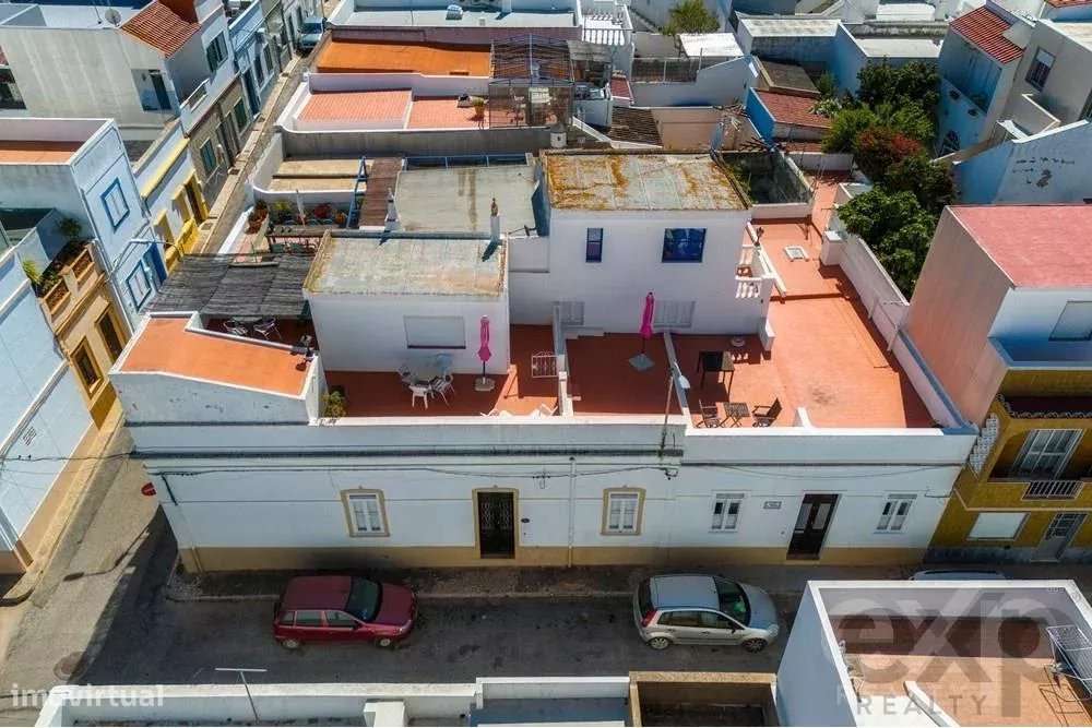Fantástica moradia com 6 quartos e enormes terraços no centro da Fuzet - Grande imagem: 2/51