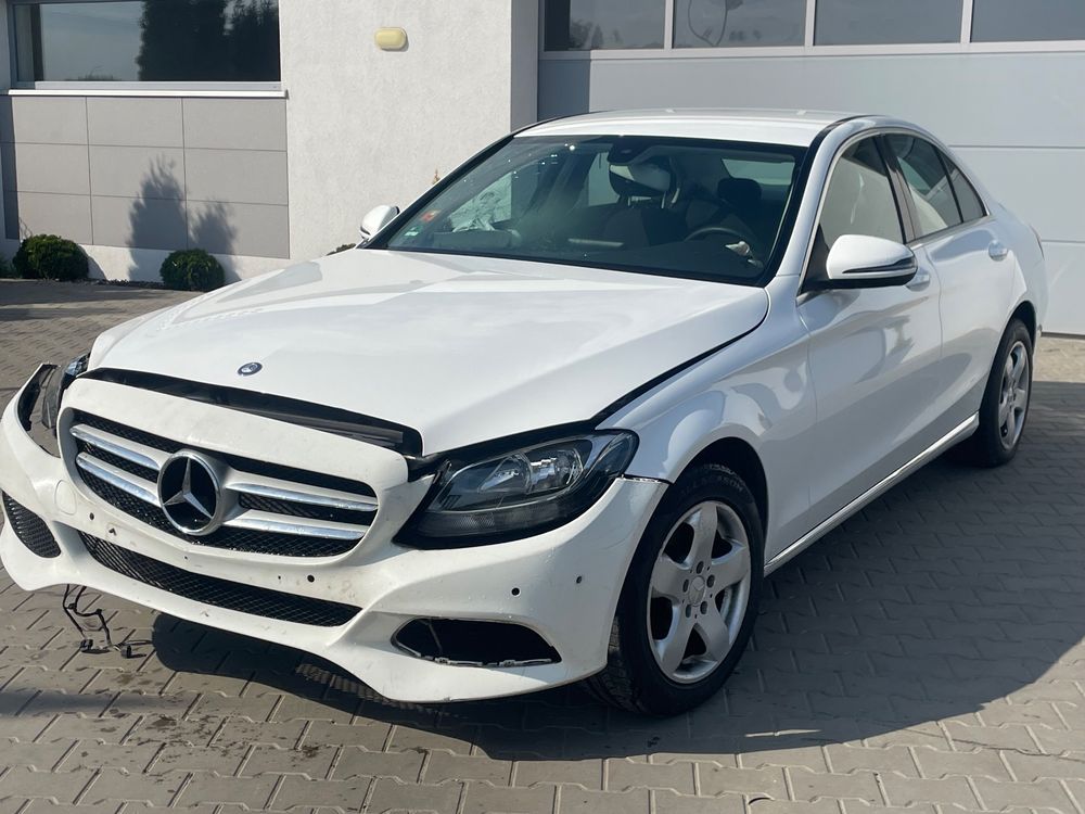 Mercedes-Benz C W205 220 d 9G-TRONIC Edition 2016
