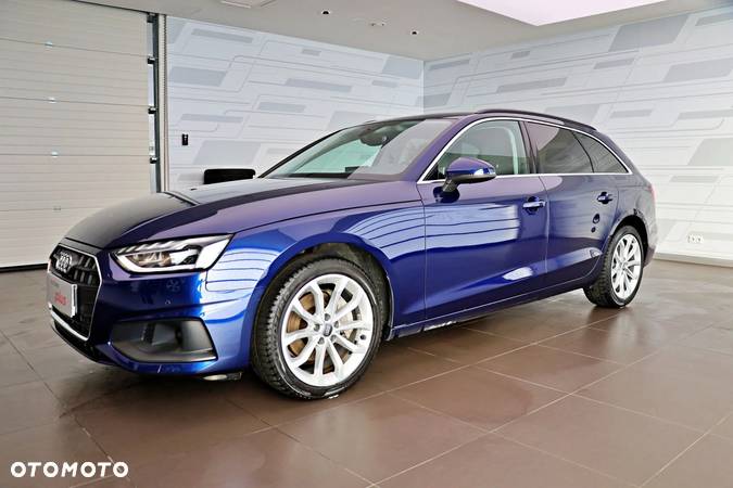 Audi A4 40 TDI S tronic - 2