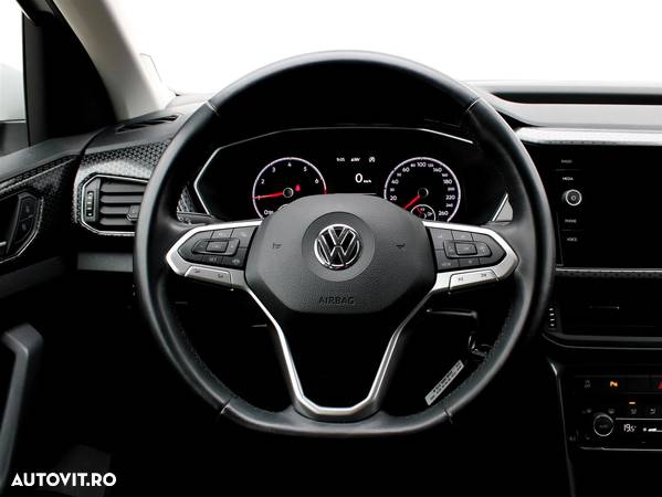 Volkswagen T-Cross - 15