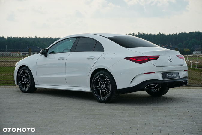 Mercedes-Benz CLA 200 d AMG Line 8G-DCT - 2