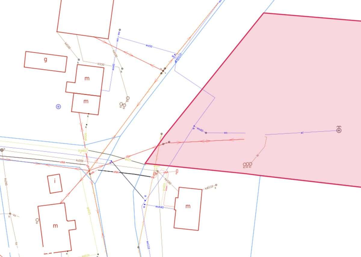 Działka inwestycyjna z potencjałem mieszkaniowym-9