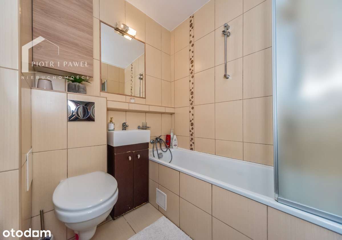 Mieszkanie z klimatem w świetnej lokalizacji!-13