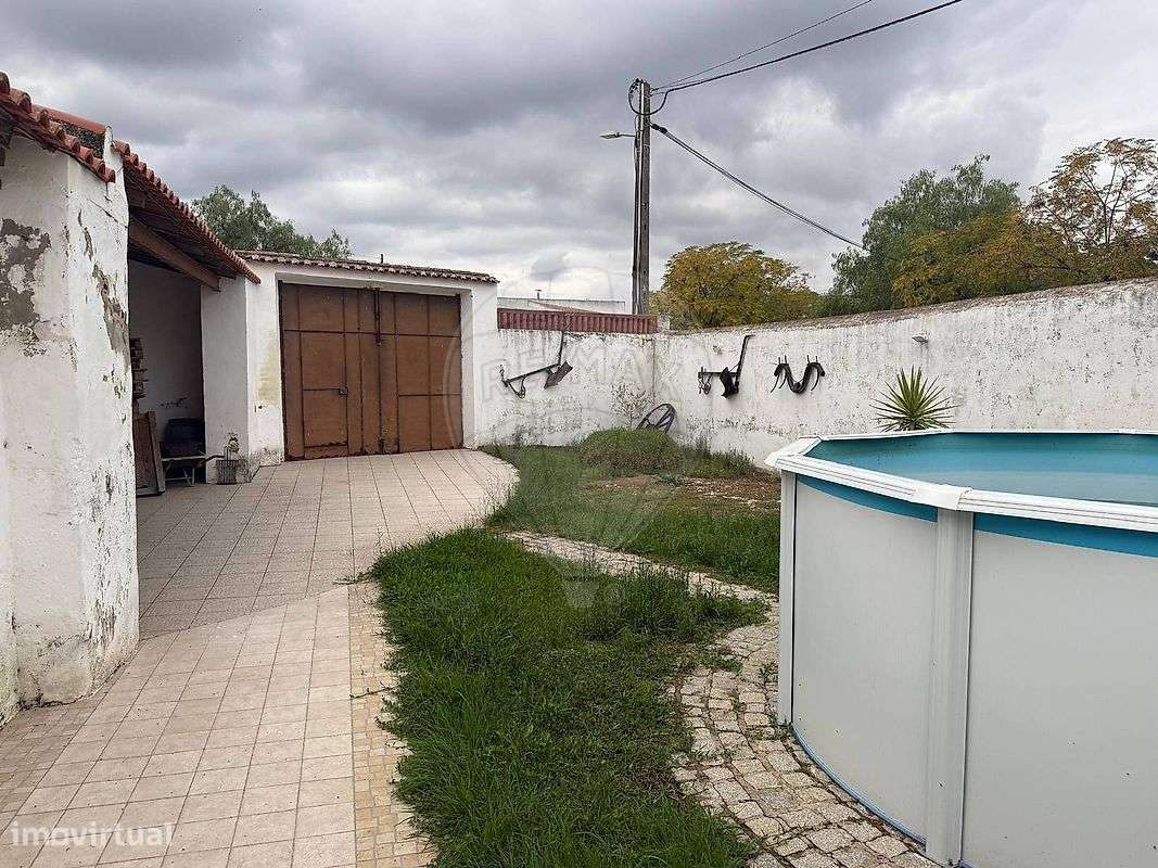 Moradia T9 para venda-14