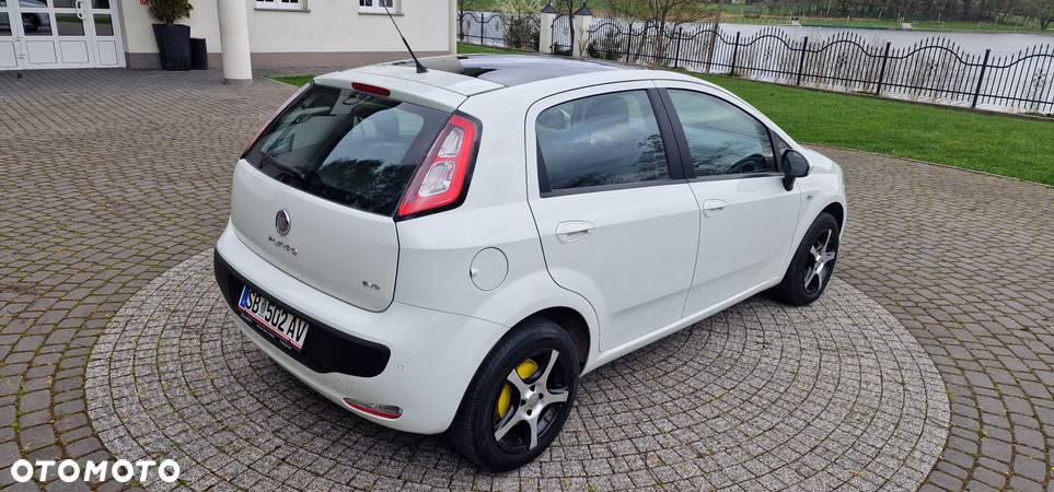 Fiat Punto Evo 1.4 8V Dynamic - 24