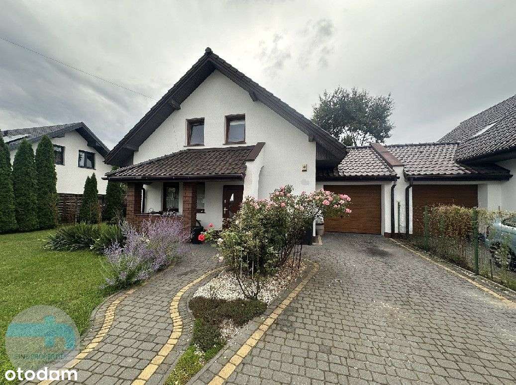 Pól bliźniaka oddzielony garazem, gotowy do wprowa-0