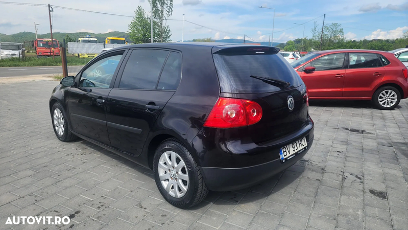 Volkswagen Golf 1.6 Comfortline - 3