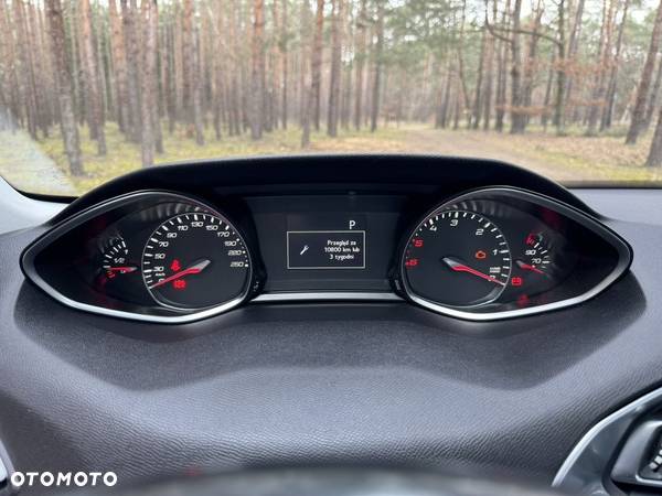 Peugeot 308 BlueHDi FAP 150 EAT6 Stop&Start Allure - 16