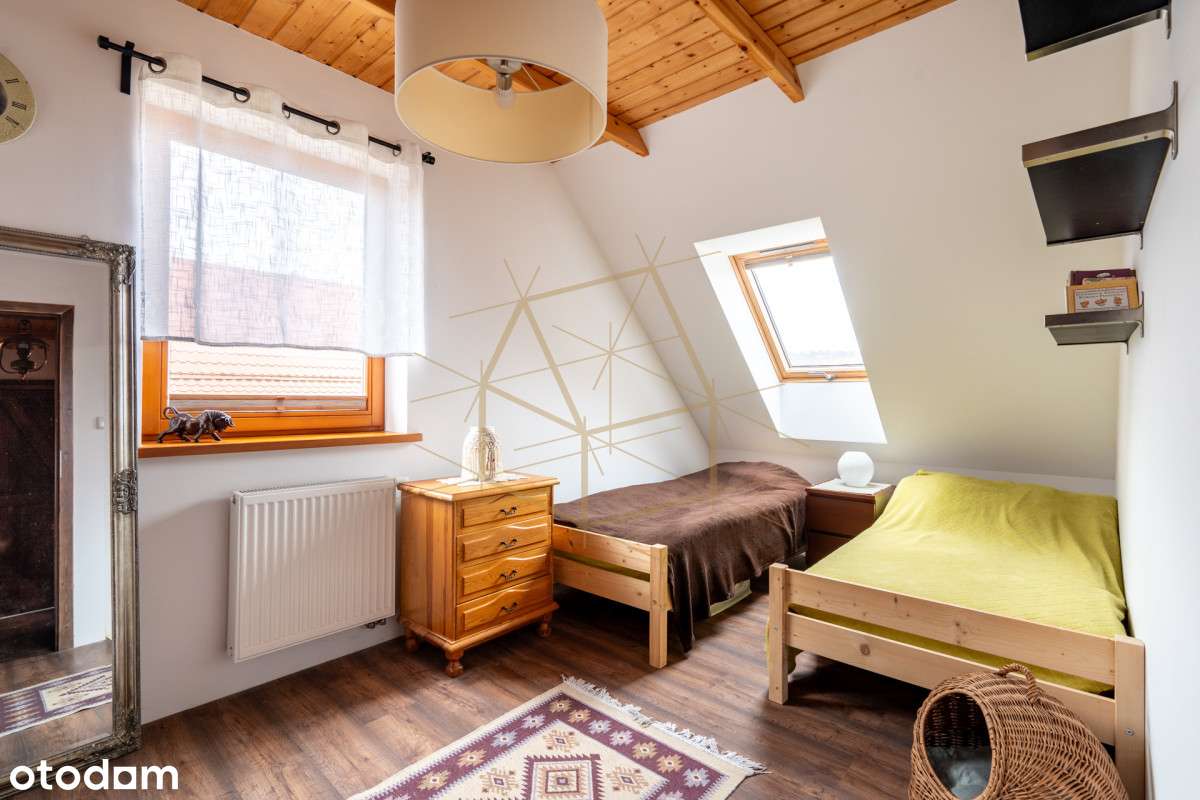 Sielski Dom/ Okiennice/Dom Gościnny/2 Garaże/Las-11