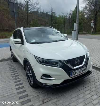 Nissan Qashqai 1.3 DIG-T N-Connecta - 2