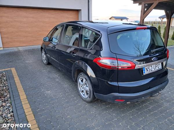 Ford S-Max - 4