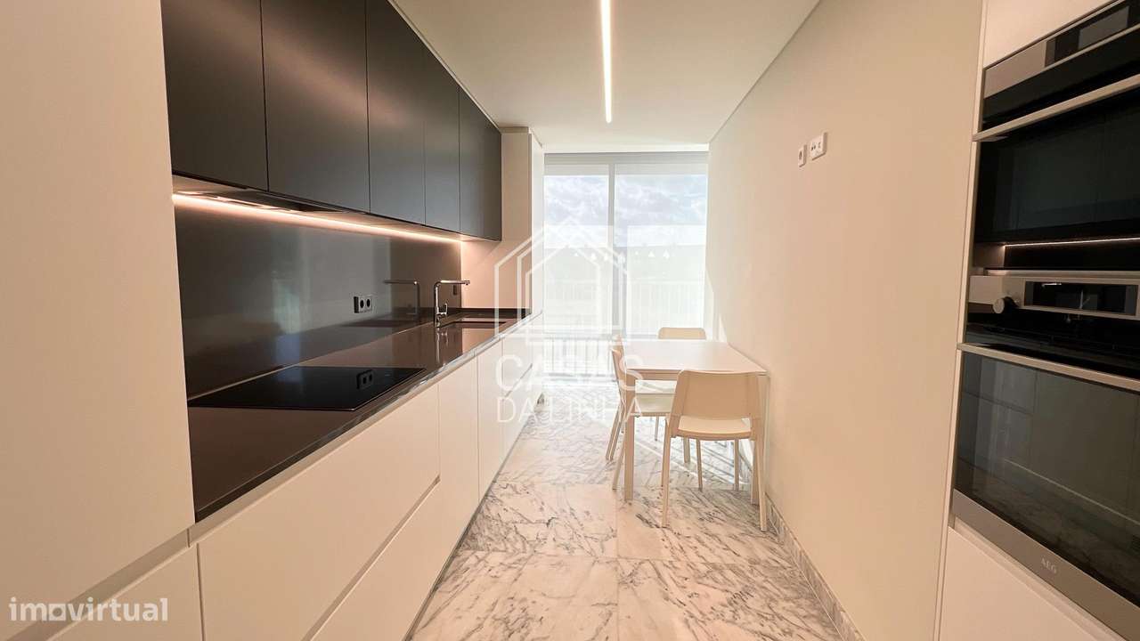 T3 mobilado na Infinity Tower-12