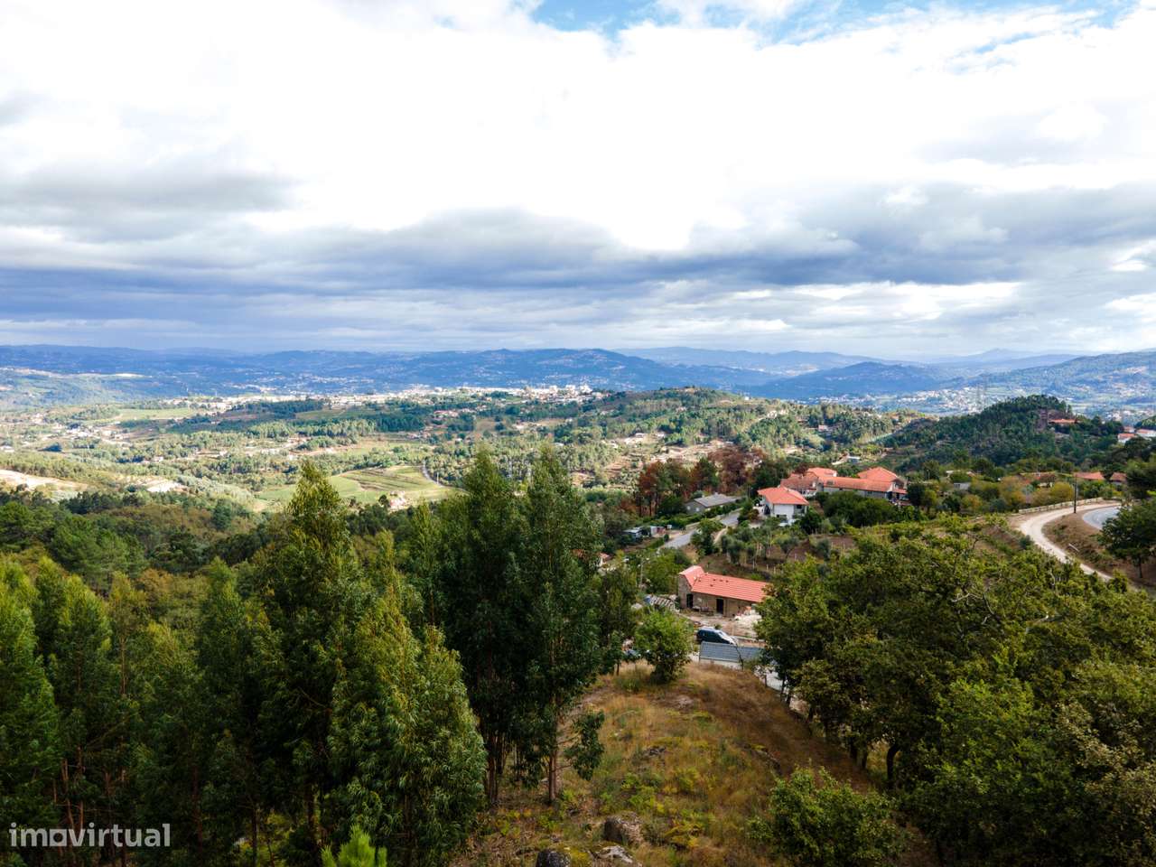 Terreno Rústico com viabilidade de construção em Manhuncelos, Marco de - Grande imagem: 5/9
