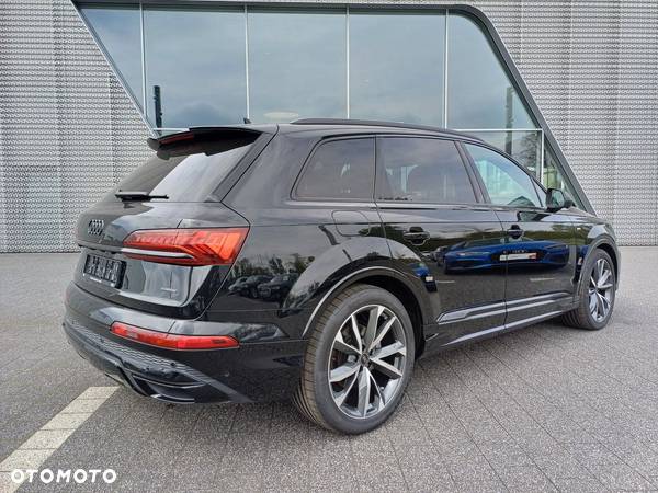 Audi Q7 - 3