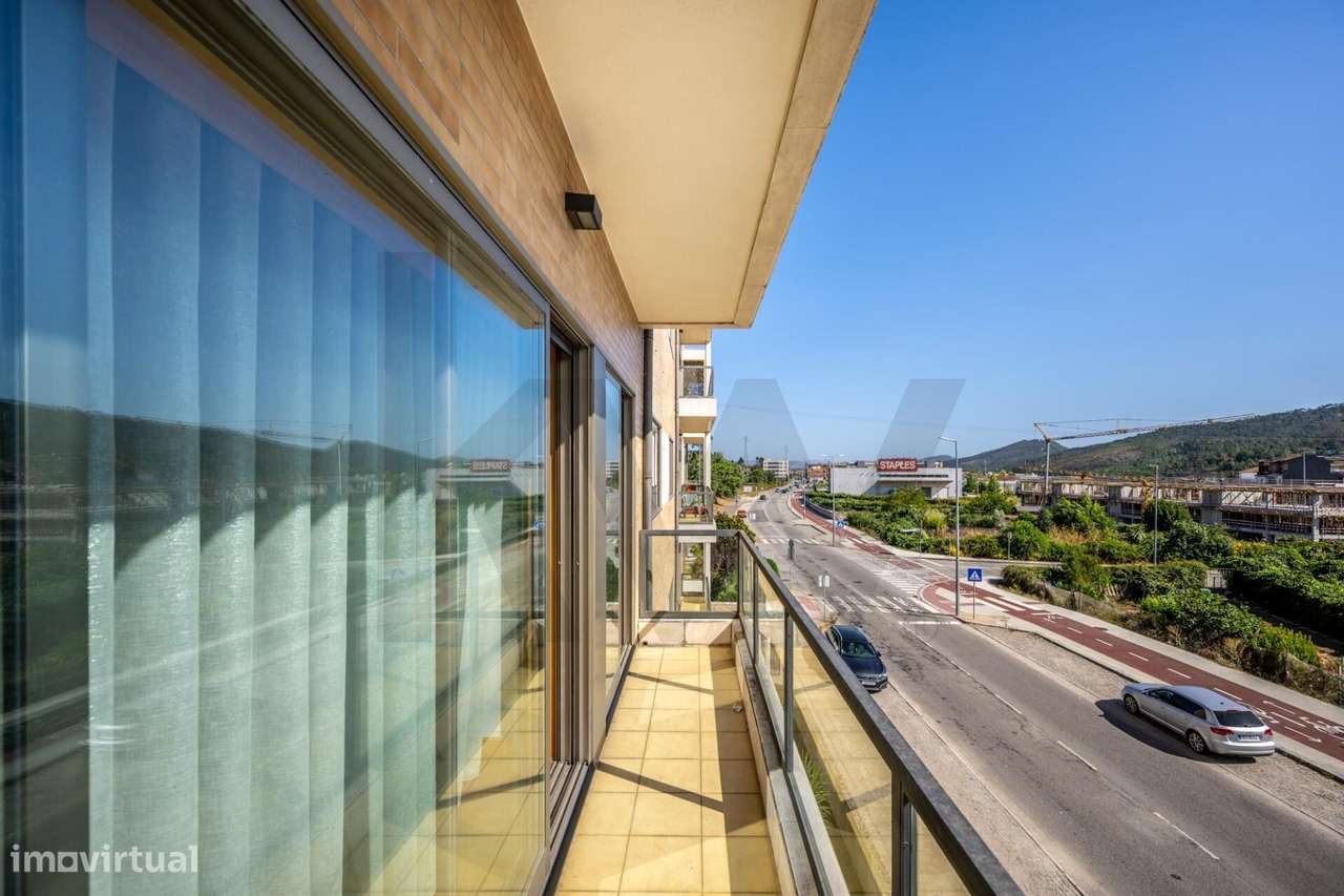 Apartamento T2+1 no centro de Valongo | 2 Frentes-9