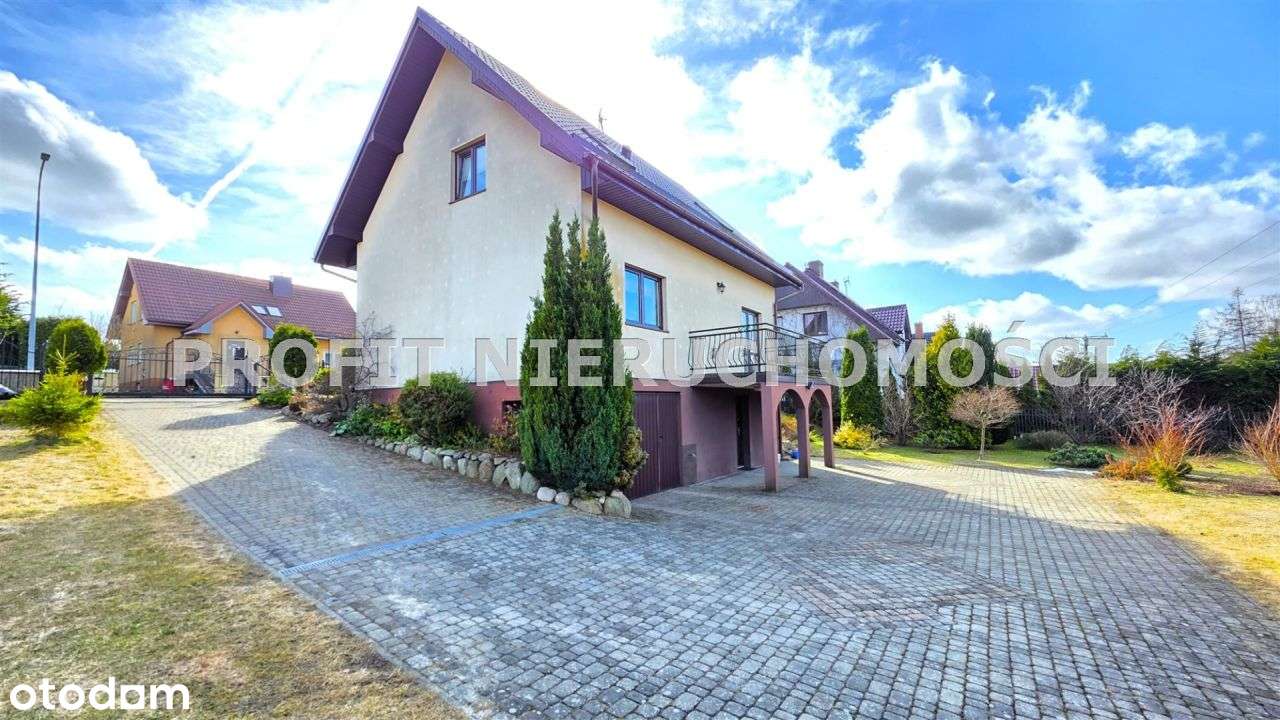 Komfortowy dom w spokojnej okolicy-2