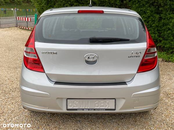 Hyundai I30 1.6 Premium - 15