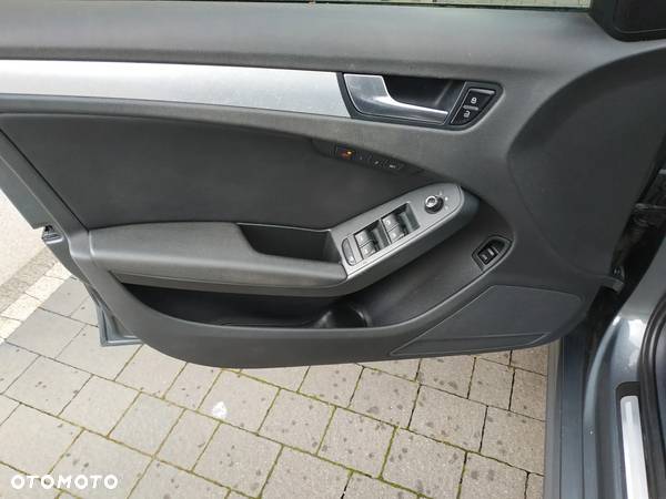 Audi A4 2.0 TFSI Quattro Line S tronic - 14