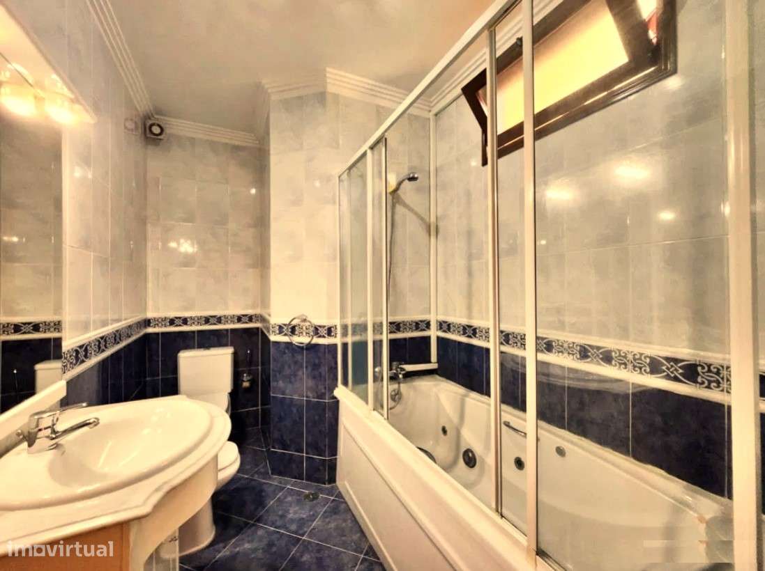 Andar de Moradia T3 c/ Terraço - Campanhã - Porto-9