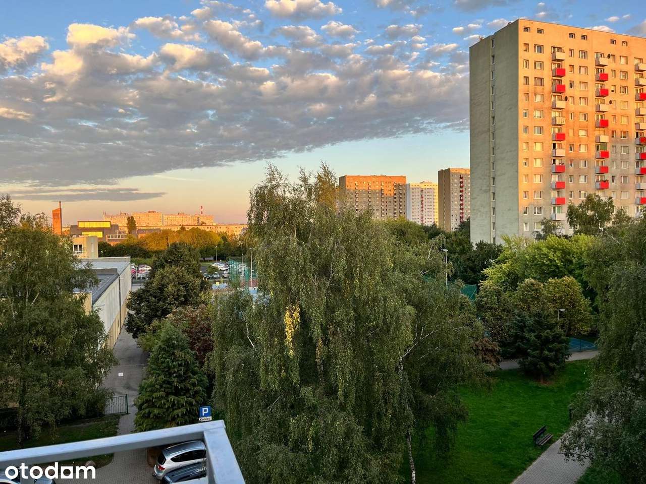 4 pokojowe z kuchnią, łazienką i odrębnym WC, dobrze skomunikowane