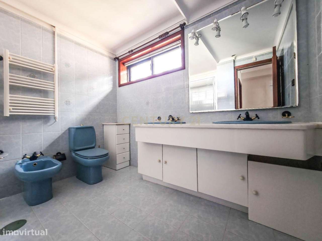 Moradia em Arcozelo — Elegância, Espaço e Proximidade ao Mar-13