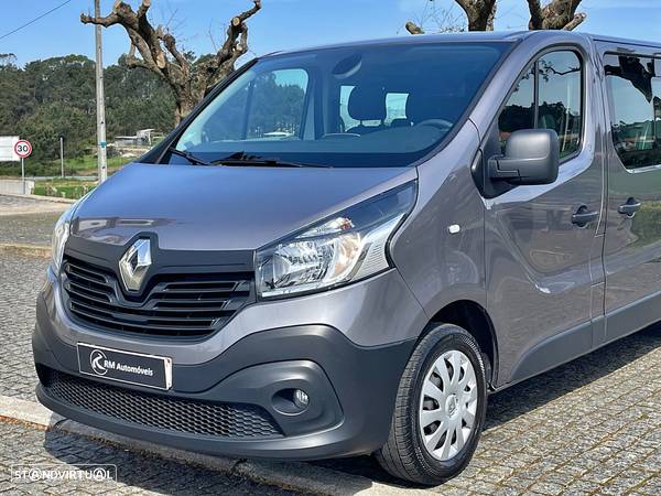 Renault Trafic 1.6 dCi 6 Lugares Longa - 12