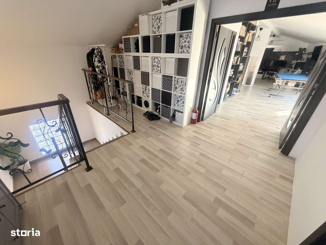 Casa deosebita P+1+M situata la doar 500m fata de metrou-15